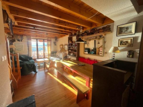 Duplex 3 pièces + cabine avec balcon et parking au centre des Angles - FR-1-593-102 Les Angles